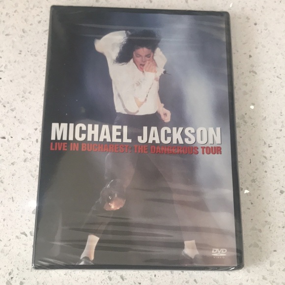 Michael Jackson DVD Bundle - Picture 4 of 7